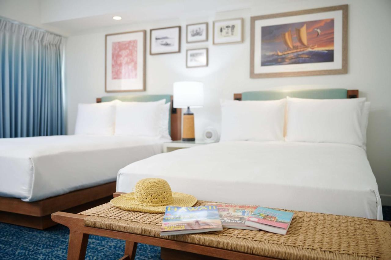 Outrigger Reef Waikiki Beach